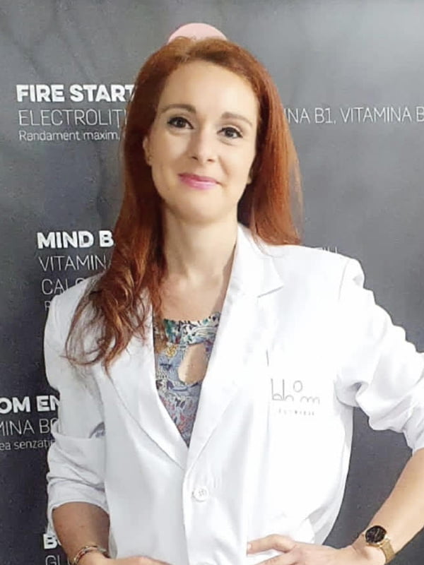 Nutriționist Elena Coșbuc